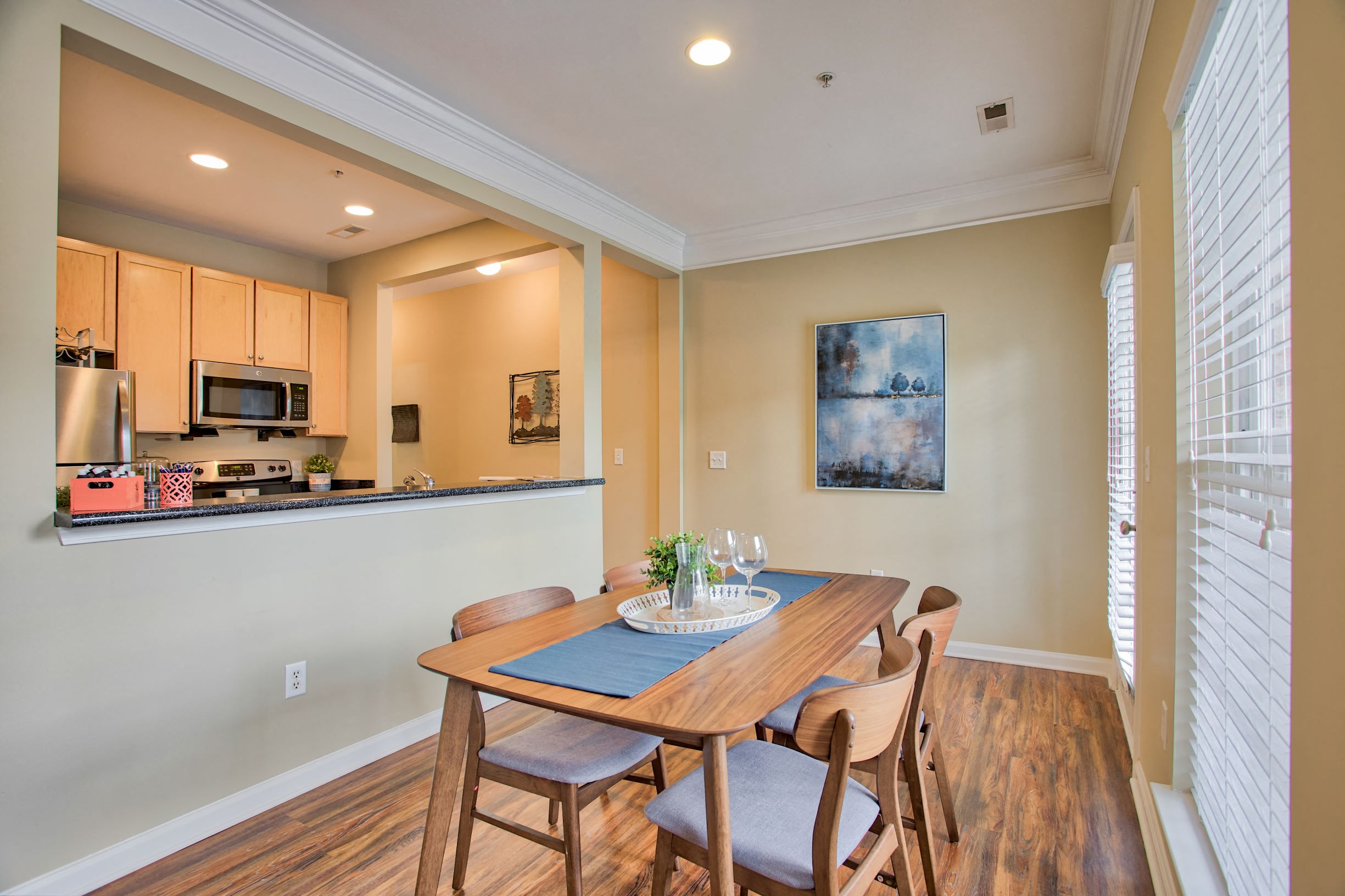 Photos of Worthington Luxury Apartments in Charlotte, NC
